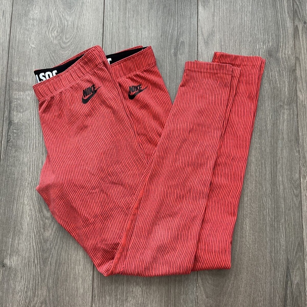 Nike Legacy crimson XS leggings